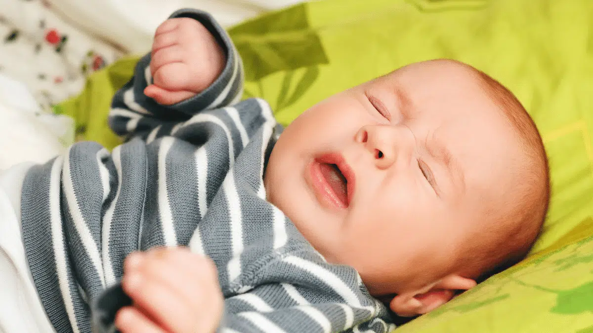 Soulager la toux de bébé aux heures de sommeil