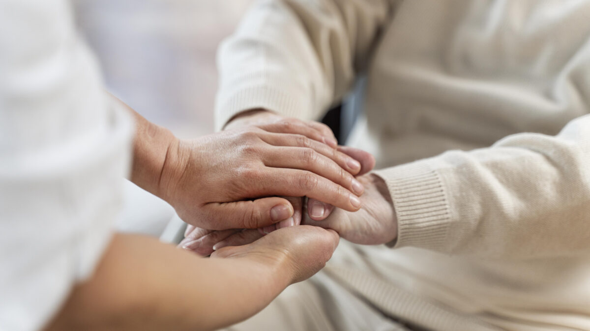 Maintien à domicile des seniors : ce qu'il faut savoir pour bien s'organiser